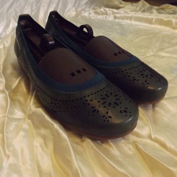 Abeo Tamara Women's Flat Ballet Orthotic Laser Cut-Out Leather 7.5N - Picture 1 of 7